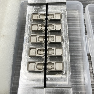 热熔式次抛灌装封口机 非标配件管模具加工厂家注塑模具定制工厂